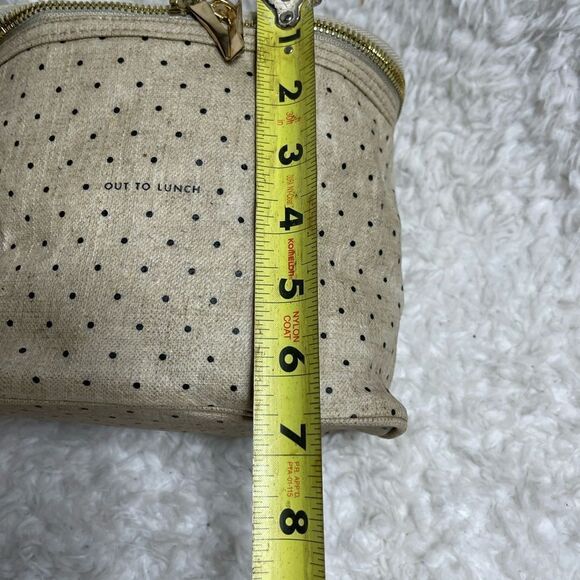 Kate Spade out to Lunch oil cloth beige & black polka dots insulated lunchbox. - Picture 5 of 9
